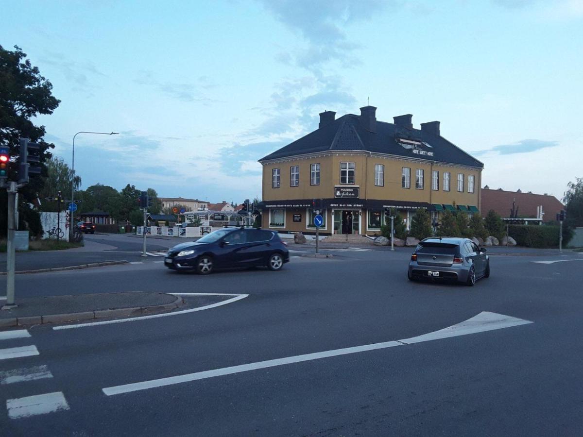 Paradlaegenhet Eskilstuna Luaran gambar