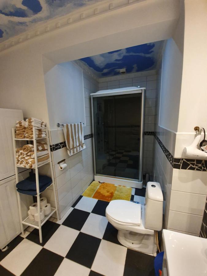 Paradlaegenhet Eskilstuna Luaran gambar