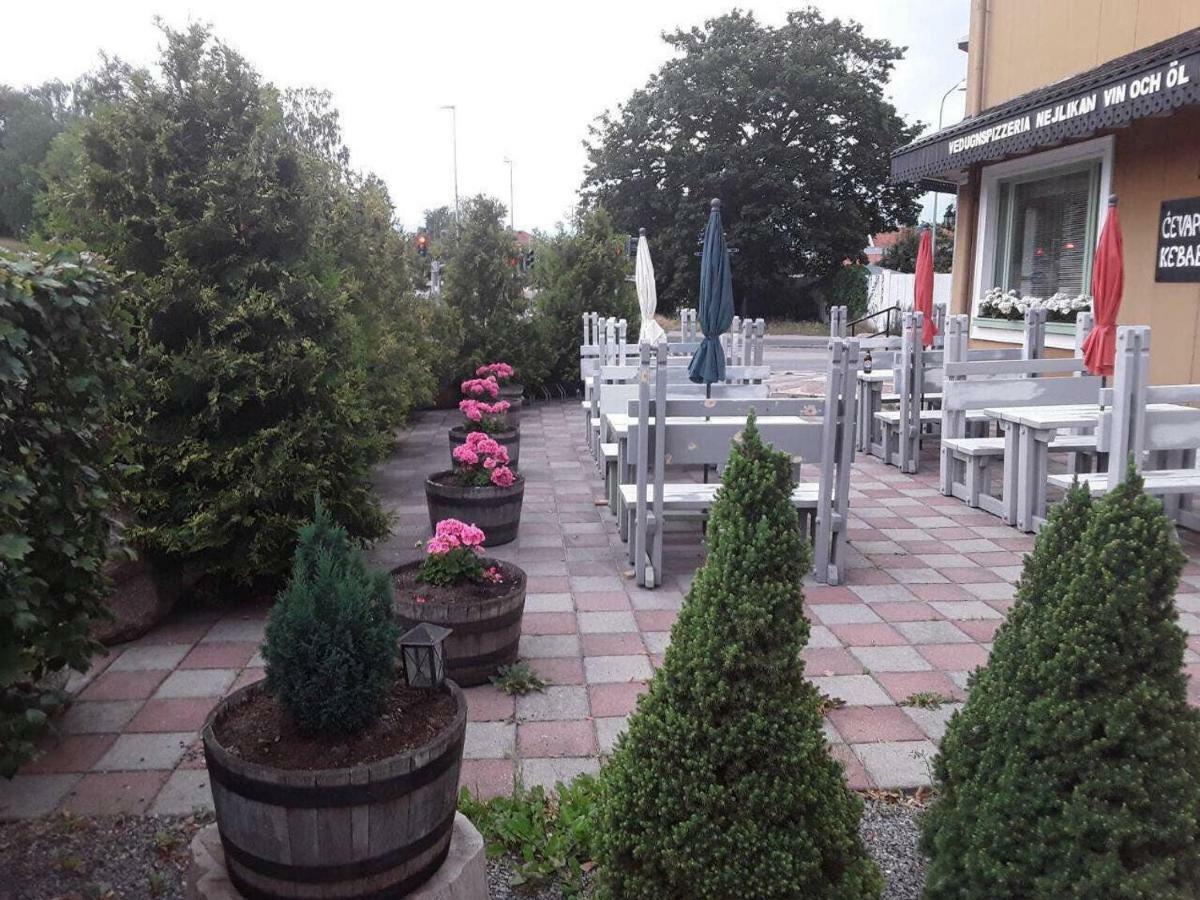 Paradlaegenhet Eskilstuna Luaran gambar